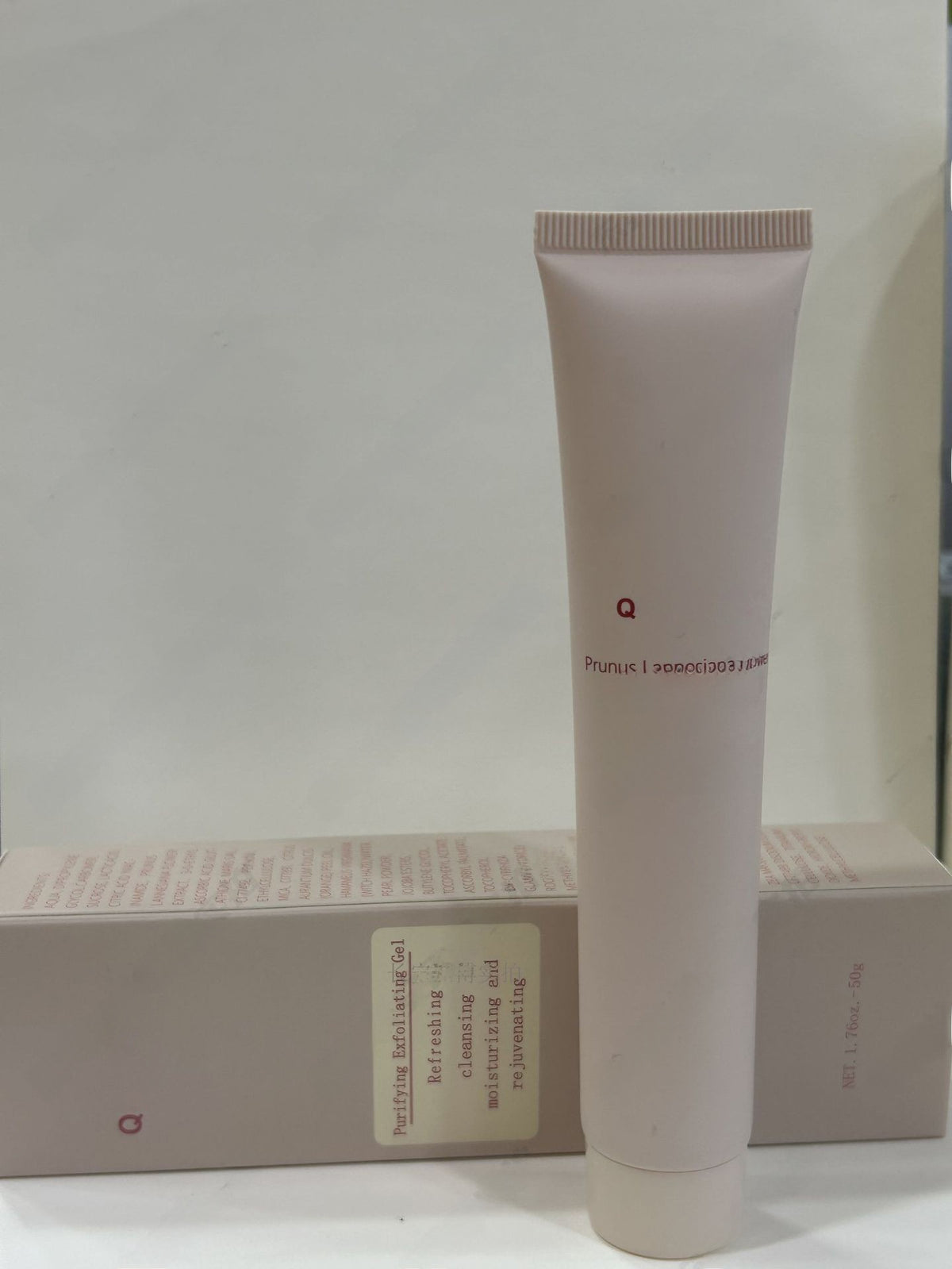 Exfoliating Scrub Gel for Face and Body